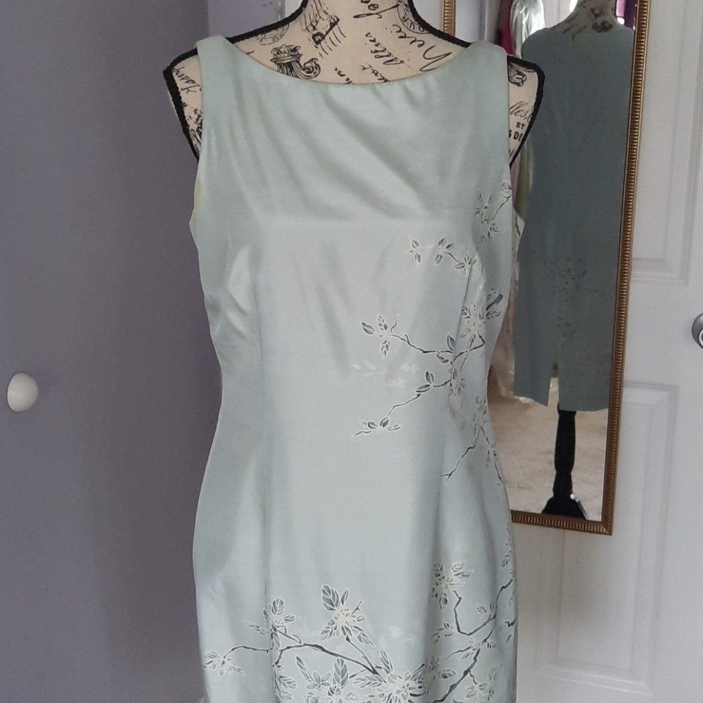 100% Silk Ann Taylor dress - Picture 1 of 8